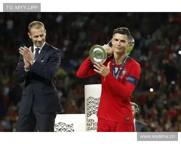 C罗欧国联夺冠关键战中的核心作用解析 C罗欧国联夺冠关键战中的核心作用解析